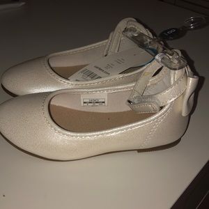 🎀Carters girls Arietta flats🎀